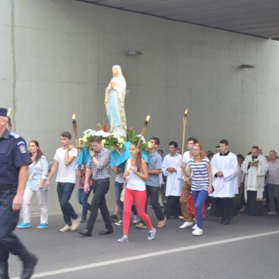14 august: Bacău: În procesiune la Baraţi: "S-a meritat să fiu acolo"