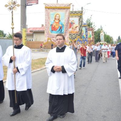 14 august: Bacău: În procesiune la Baraţi: "S-a meritat să fiu acolo"