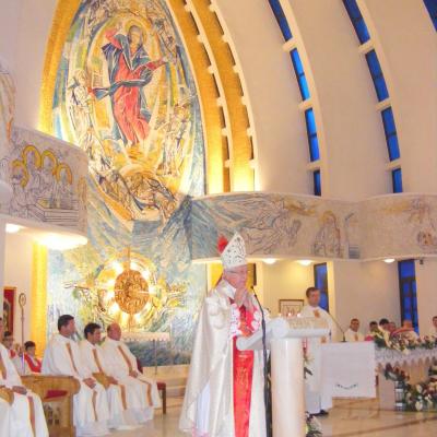 15 august: Iaşi: Hramul catedralei "Adormirea Maicii Domnului"
