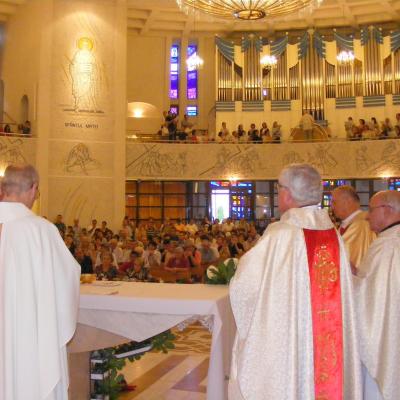 15 august: Iaşi: Hramul catedralei "Adormirea Maicii Domnului"