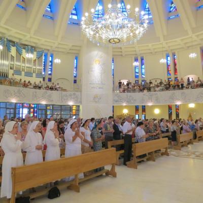 15 august: Iaşi: Hramul catedralei "Adormirea Maicii Domnului"