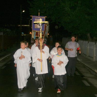 15 august: Baraţi: Procesiune în sărbătoarea Adormirea Maicii Domnului