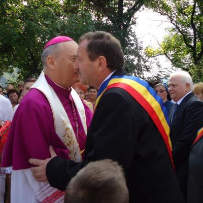 17 august: Bogata: Consacrarea altarului şi sfinţirea bisericii "Înălţarea Sfintei Cruci"