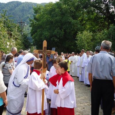 17 august: Bogata: Consacrarea altarului şi sfinţirea bisericii "Înălţarea Sfintei Cruci"