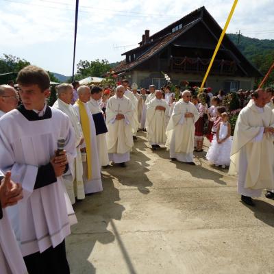 17 august: Bogata: Consacrarea altarului şi sfinţirea bisericii "Înălţarea Sfintei Cruci"