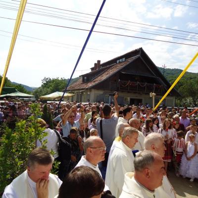 17 august: Bogata: Consacrarea altarului şi sfinţirea bisericii "Înălţarea Sfintei Cruci"