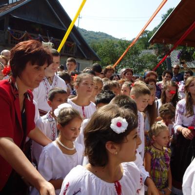 17 august: Bogata: Consacrarea altarului şi sfinţirea bisericii "Înălţarea Sfintei Cruci"