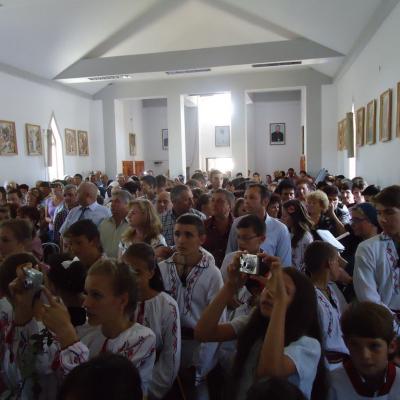 17 august: Bogata: Consacrarea altarului şi sfinţirea bisericii "Înălţarea Sfintei Cruci"