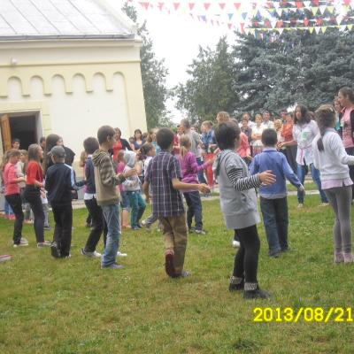 19-25 august: Prăjeşti: Campus de vară