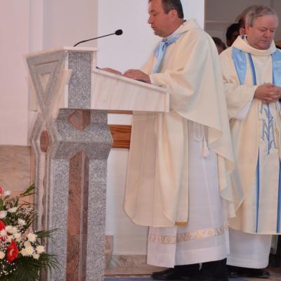 22 august: Iugani: Sfinţirea bisericii, consacrarea altarului şi hramul