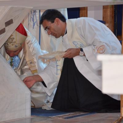 22 august: Iugani: Sfinţirea bisericii, consacrarea altarului şi hramul