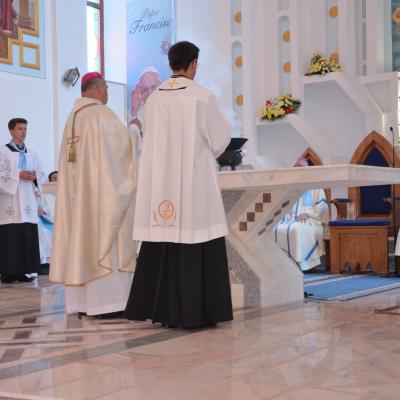 22 august: Iugani: Sfinţirea bisericii, consacrarea altarului şi hramul