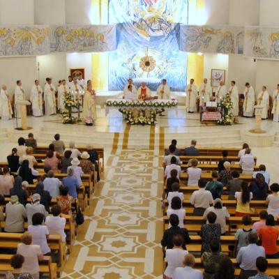 22 august: Iaşi: Hramul catedralei noi