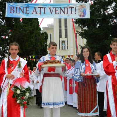 23 august: Tămăşeni: Administrarea Mirului