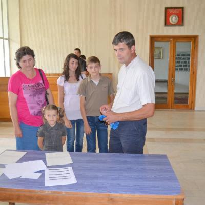 27 august: Simpozionul Familia la şcoala credinţei - Deschiderea