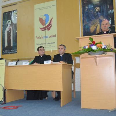 27 august: Simpozionul Familia la şcoala credinţei - Deschiderea