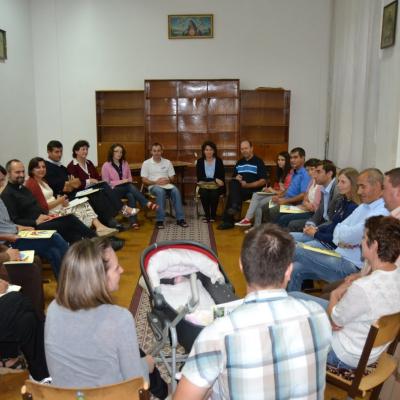 28 august: Iaşi: Simpozionul "Familia la şcoala credinţei" - Ziua I