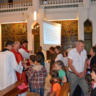 29 august: Iaşi: Simpozionul "Familia la şcoala credinţei" - ziua a II-a