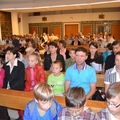 29 august: Iaşi: Simpozionul "Familia la şcoala credinţei" - ziua a II-a