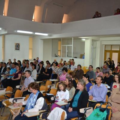 29 august: Iaşi: Simpozionul "Familia la şcoala credinţei" - ziua a II-a