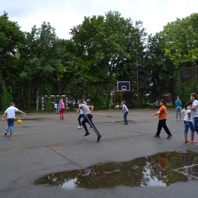 29 august: Iaşi: Simpozionul "Familia la şcoala credinţei" - ziua a II-a