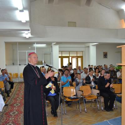 29 august: Iaşi: Simpozionul "Familia la şcoala credinţei" - ziua a II-a