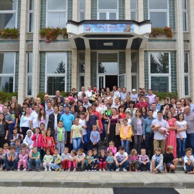 29 august: Iaşi: Simpozionul "Familia la şcoala credinţei" - ziua a II-a