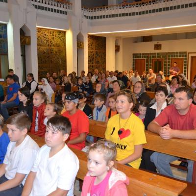 29 august: Iaşi: Simpozionul "Familia la şcoala credinţei" - ziua a II-a