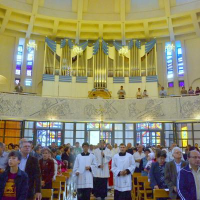 30 august: Iaşi: Liturghia de încheiere a Primei Întâlniri Diecezane a Familiilor