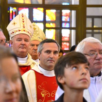 30 august: Iaşi: Liturghia de încheiere a Primei Întâlniri Diecezane a Familiilor