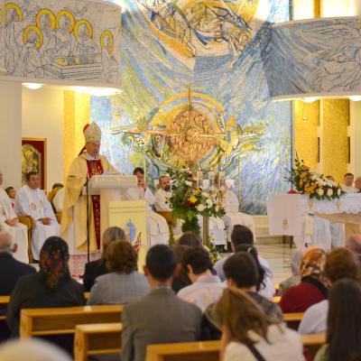 30 august: Iaşi: Liturghia de încheiere a Primei Întâlniri Diecezane a Familiilor