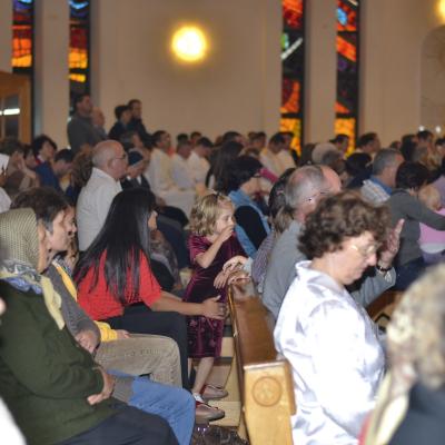 30 august: Iaşi: Liturghia de încheiere a Primei Întâlniri Diecezane a Familiilor