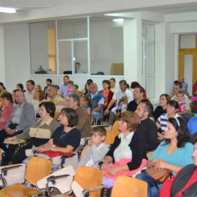 30 august: Iaşi: Simpozionul "Familia la şcoala credinţei" - încheierea la ITRC