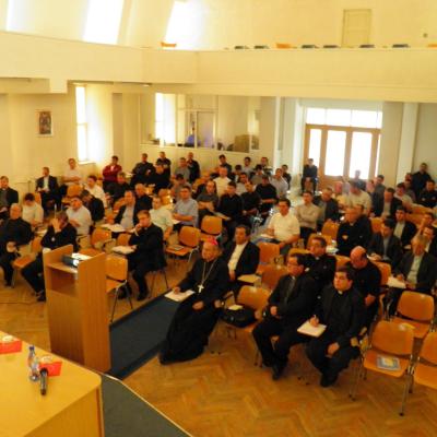2-5 septembrie: Iaşi: Prima sesiune a cursurilor de formare permanentă pentru cler - ediţia 2013