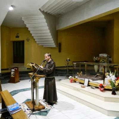 3-5 septembrie: Oneşti: A V-a Întâlnire Naţională a Familiei Franciscane din România