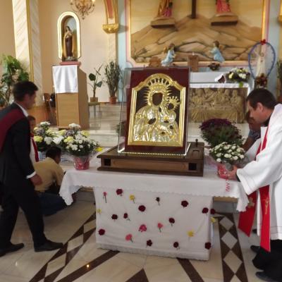 8-11 septembrie: Săveni: "Peregrinatio Mariae"