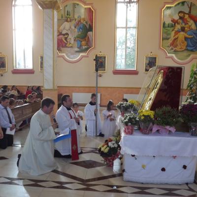 8-11 septembrie: Săveni: "Peregrinatio Mariae"