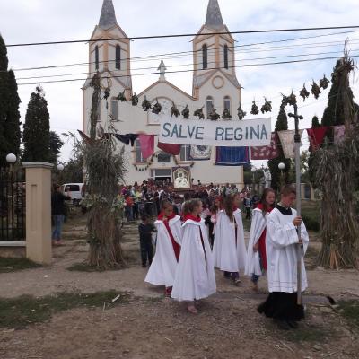 8-11 septembrie: Săveni: "Peregrinatio Mariae"