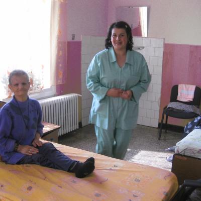 12 septembrie: Episcopi în vizită la Bozieni