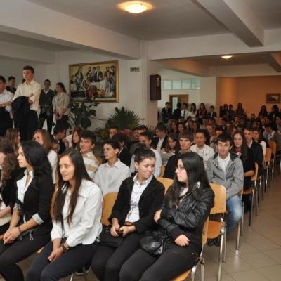 16 septembrie: Bacău: Un nou început de an şcolar