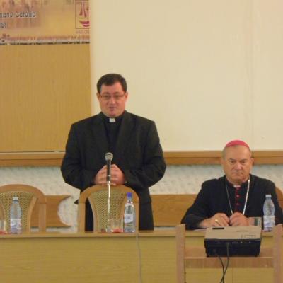 16-19 septembrie: Iaşi: A treia sesiune a cursurilor de formare permanentă pentru cler - ediţia 2013