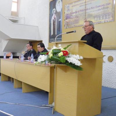 16-19 septembrie: Iaşi: A treia sesiune a cursurilor de formare permanentă pentru cler - ediţia 2013