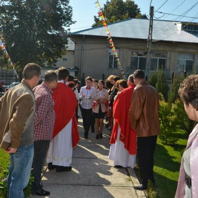 28 septembrie: Vaslui: Administrarea Mirului de către PS Petru Gherghel
