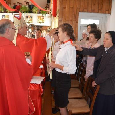 28 septembrie: Vaslui: Administrarea Mirului de către PS Petru Gherghel