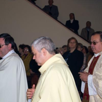 29 septembrie: Iaşi "Sfânta Tereza" - sărbătoarea hramului comunităţii