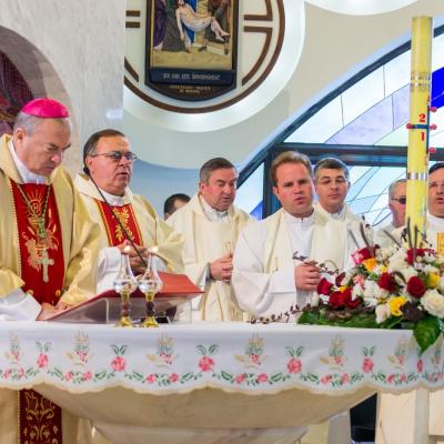 29 septembrie: Iaşi "Sfânta Tereza" - sărbătoarea hramului comunităţii