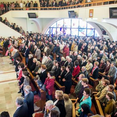 29 septembrie: Iaşi "Sfânta Tereza" - sărbătoarea hramului comunităţii