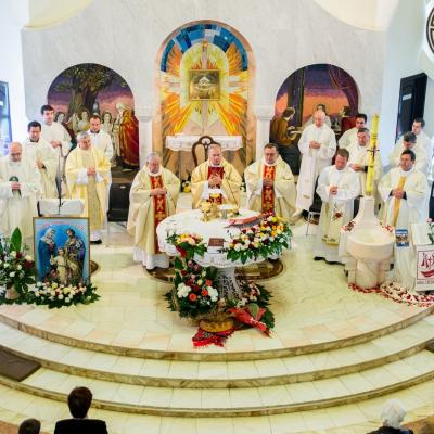 29 septembrie: Iaşi "Sfânta Tereza" - sărbătoarea hramului comunităţii