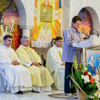 30 septembrie: Iaşi "Sfânta Tereza" - un an de la consacrarea altarului şi sfinţirea bisericii