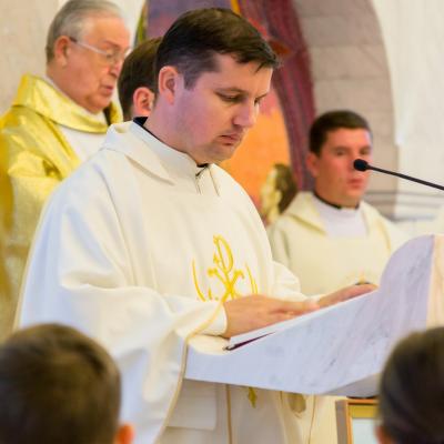 30 septembrie: Iaşi "Sfânta Tereza" - un an de la consacrarea altarului şi sfinţirea bisericii